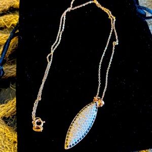 Maslife jewelry company, rose gold necklace